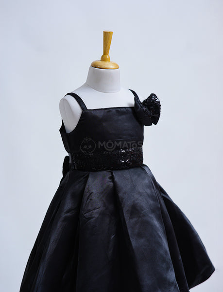 Amazing Black Party Wear Frock - Hover Image