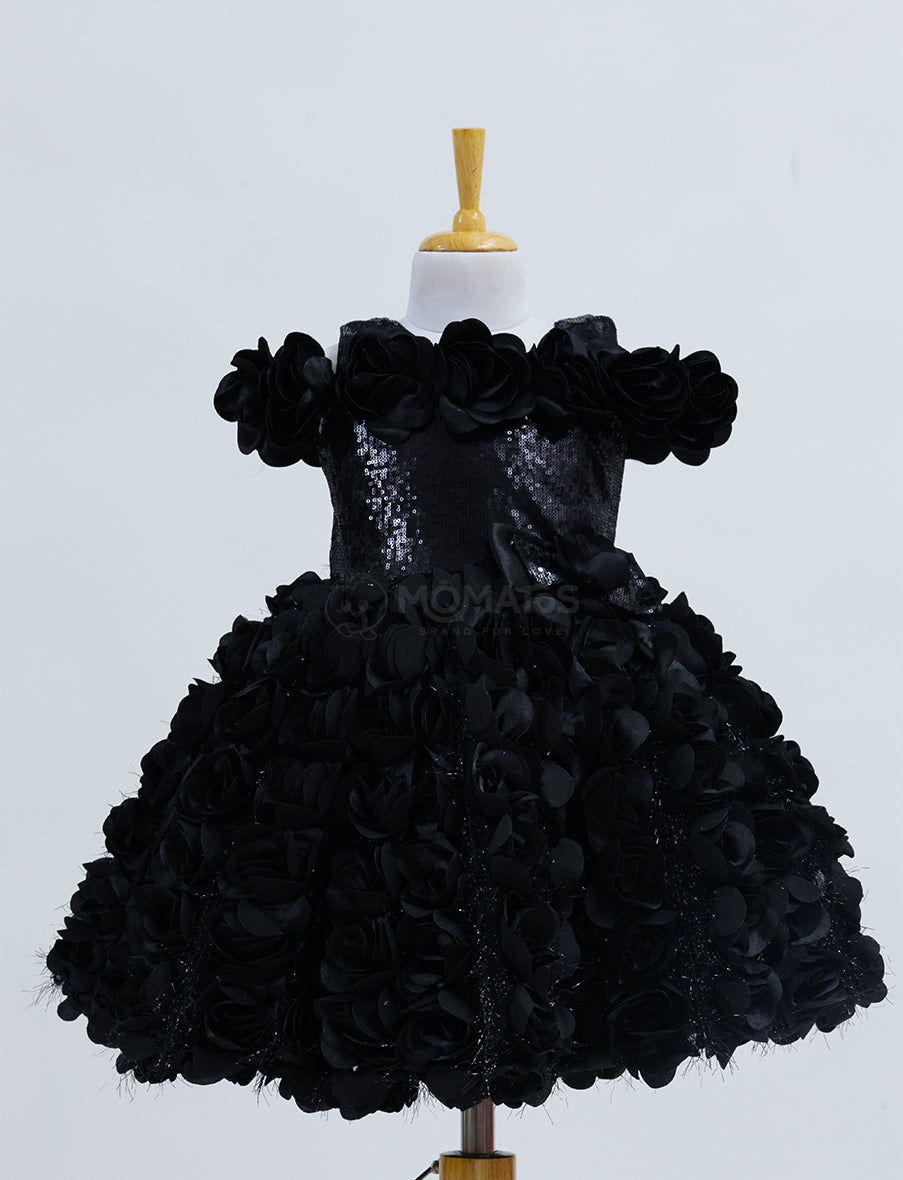 An Elegant Black Glitter Frock