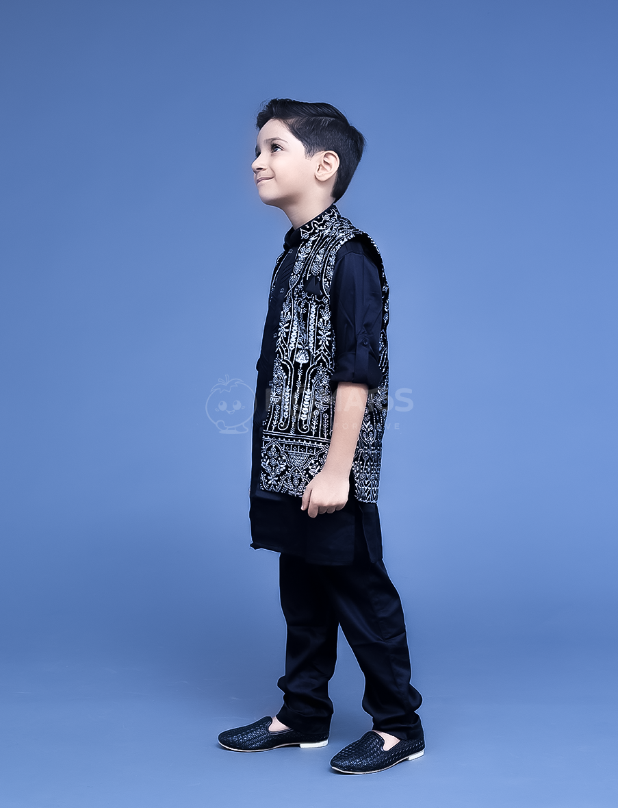 black kurta pyjama, black kurta pajama