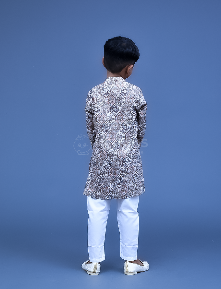 kurta pyjama
