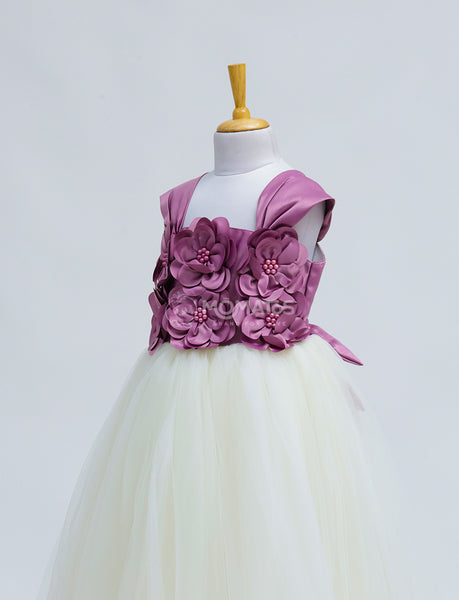 Elegant Onion Gown with Floral Design - Hover Image