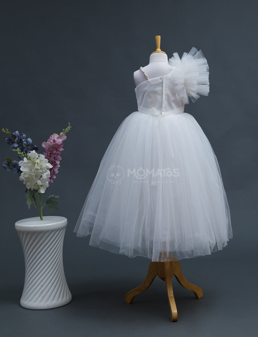 Elegant One-Shoulder White Ball Gown for Girls