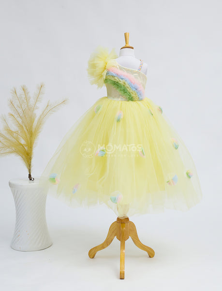 Elegant One-Shoulder Yellow Ball Gown for Girls